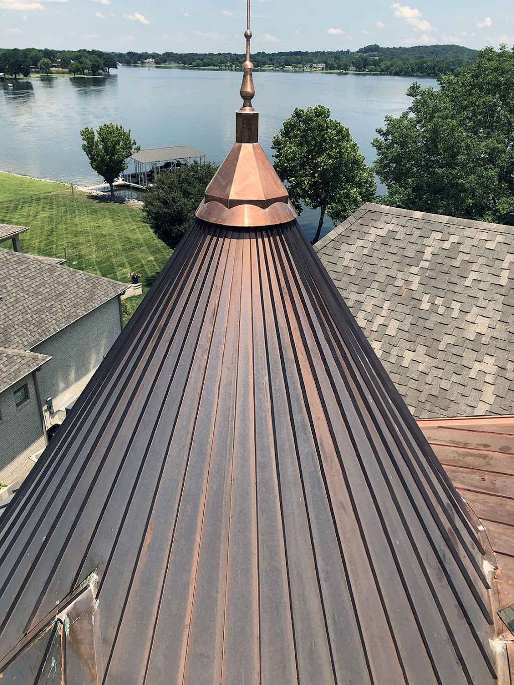 Roofing by Design Inc | 1605 Wellington Ct, Gallatin, TN 37066, USA | Phone: (615) 452-0161