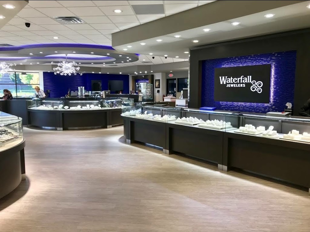 Waterfall Jewelers | 5619 Dixie Hwy, Waterford Twp, MI 48329, USA | Phone: (248) 623-9422