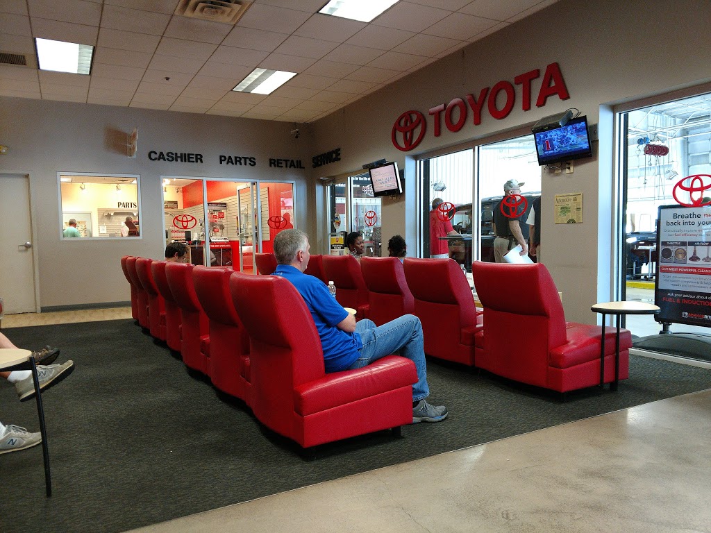 Hoover Toyota | 2686 John Hawkins Pkwy, Hoover, AL 35244, USA | Phone: (205) 978-2600