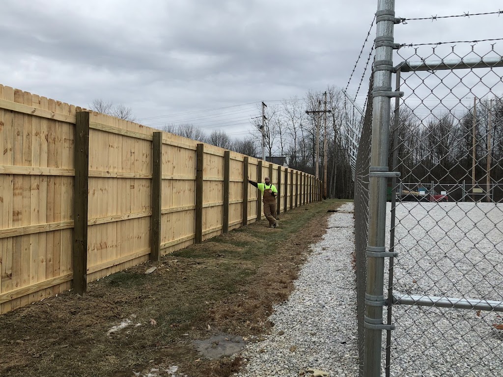 Williams Fence and Contracting LLC | 5264 OH-303, Ravenna, OH 44266, USA | Phone: (330) 839-7955