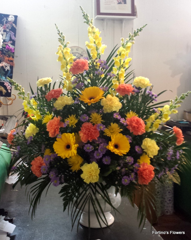 Fortinos Flowers and Gifts | 220 S Telegraph Rd, Pontiac, MI 48341, USA | Phone: (888) 637-7444