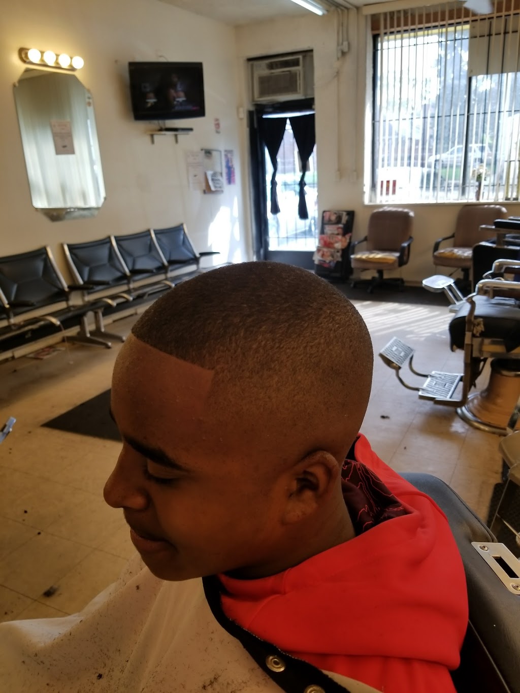 Short Stuff Barbershop | 14720 Puritan Ave, Detroit, MI 48227, USA | Phone: (313) 493-8883