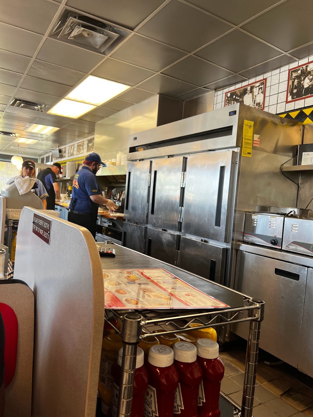 Waffle House | 3031 S Arlington Rd, Akron, OH 44312, USA | Phone: (330) 245-1107