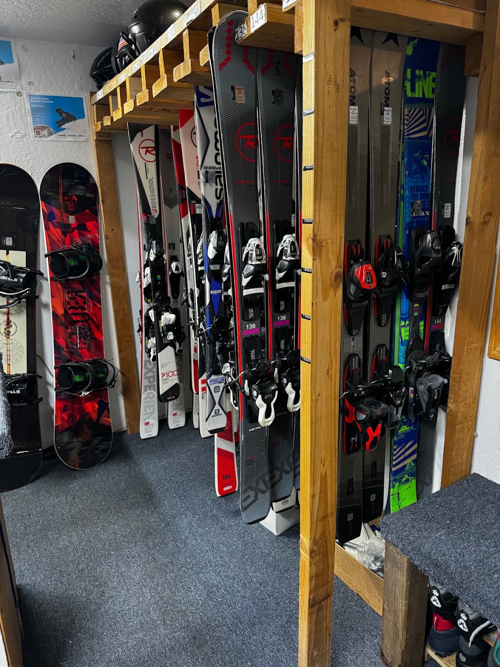 Mountain Top Sports | 11000 Mt Rose Hwy, Reno, NV 89511, USA | Phone: (775) 852-1300