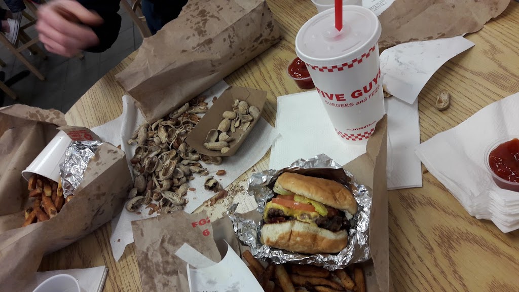 Five Guys | 90 Drum Hill Rd, Chelmsford, MA 01824, USA | Phone: (978) 454-4555