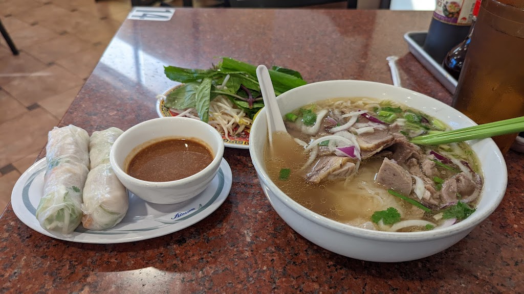 Phở Thành Restaurant | 1702 W Camelback Rd, Phoenix, AZ 85015, USA | Phone: (602) 242-1979