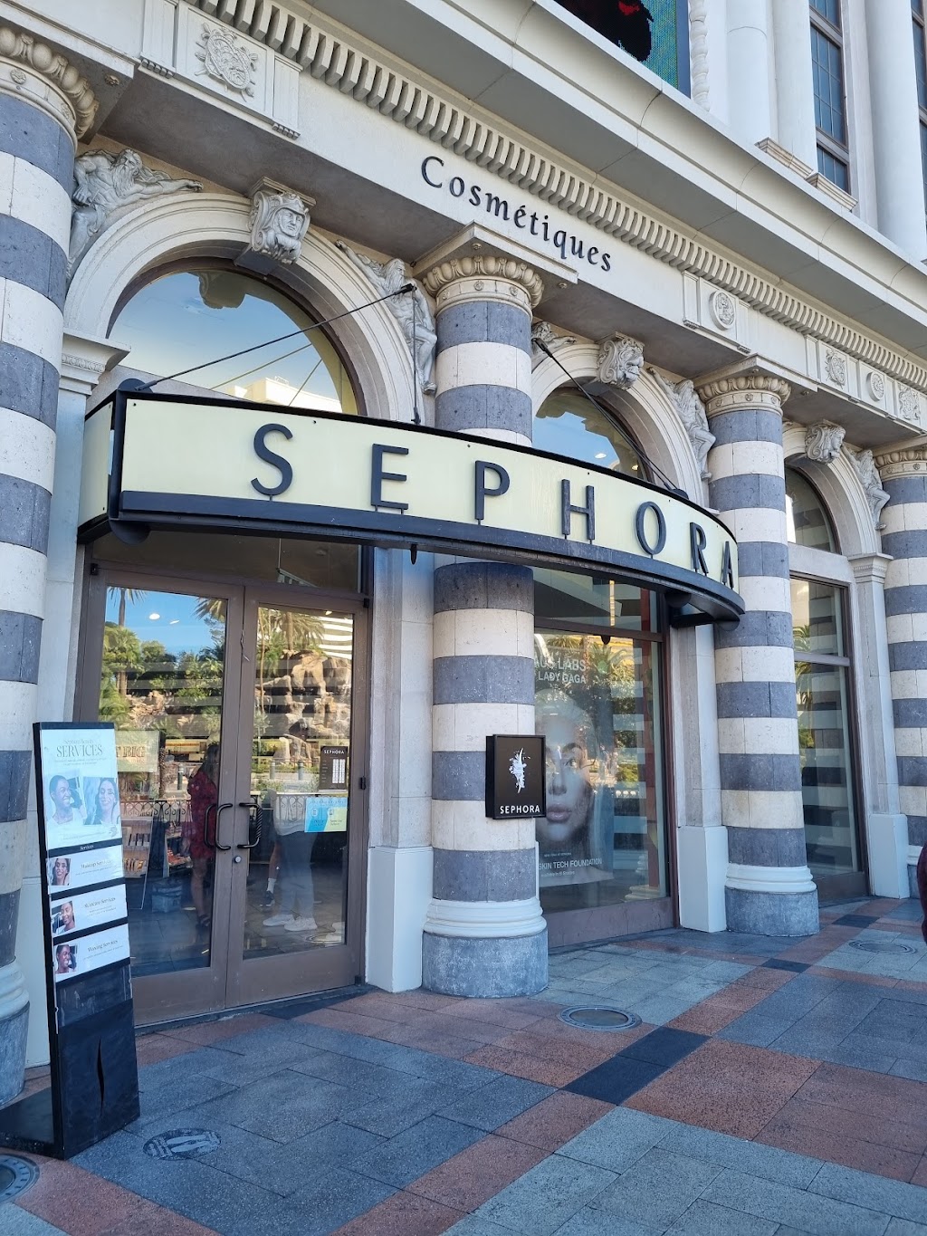 SEPHORA | 3663 Las Vegas Blvd S, Las Vegas, NV 89109, USA | Phone: (702) 737-0550