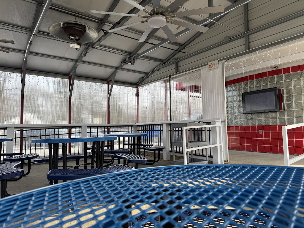 Crossroads Grill | 324 E 11th St, Siler City, NC 27344, USA | Phone: (919) 742-4819