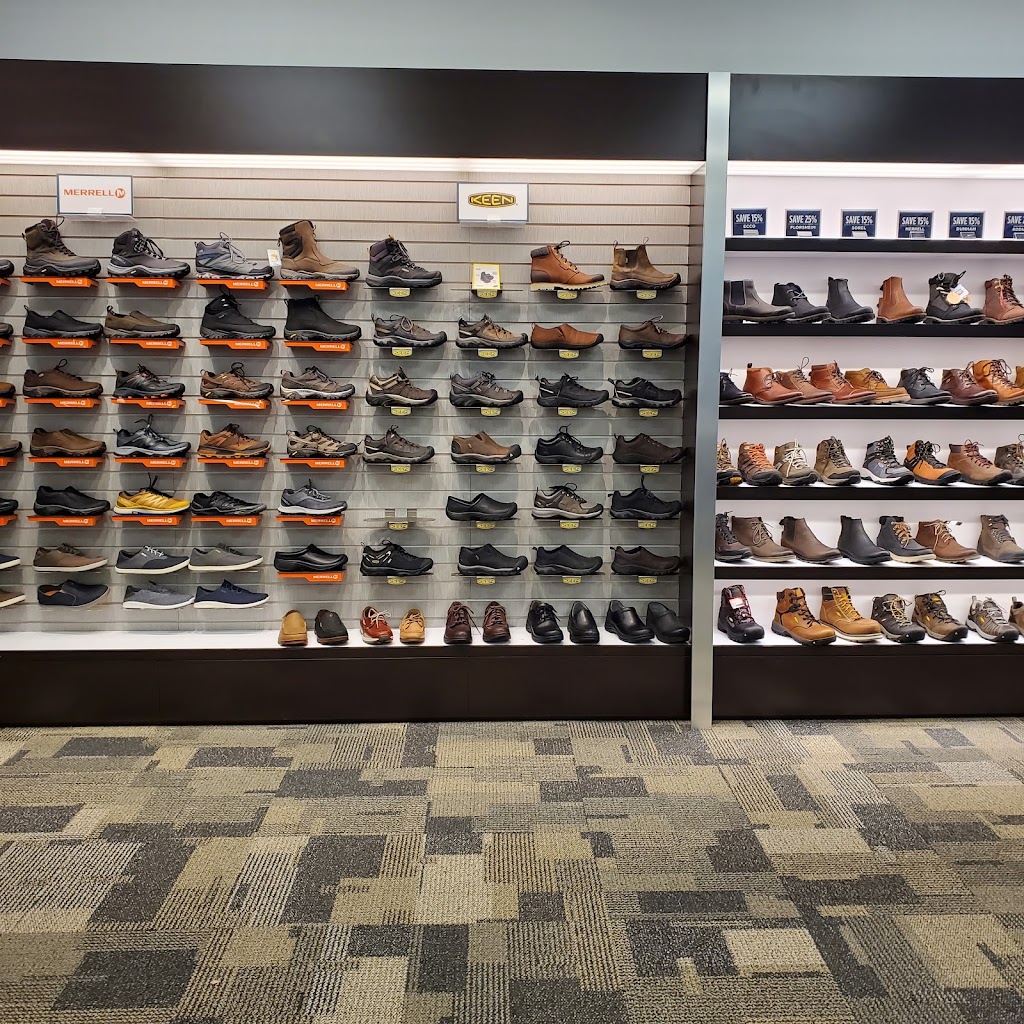 Schuler Shoes: Maple Grove | 11400 Elm Creek Blvd N, Maple Grove, MN 55369, USA | Phone: (763) 494-4878