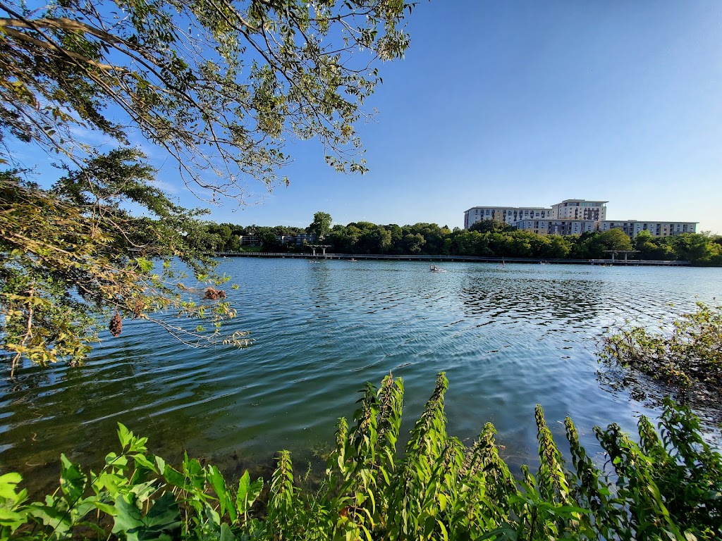 Edward Rendon Sr. Park at Festival Beach in Town Lake Metropolitan Park | 2101 Jesse E. Segovia St, Austin, TX 78702, USA | Phone: (512) 974-6700