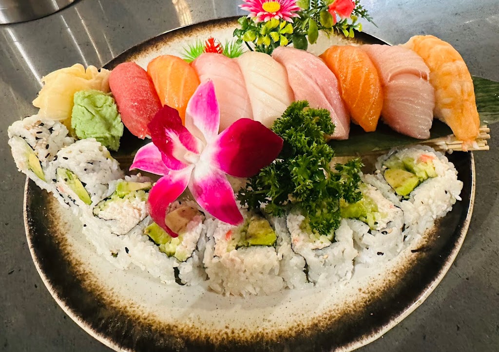 Big Fish Sushi | 22639 NE Inglewood Hill Rd, Sammamish, WA 98074, USA | Phone: (425) 896-8063