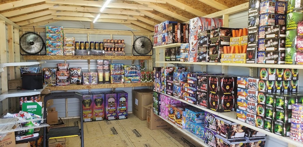 Mob Scene Fireworks LLC | 389 Paul Carr Dr, Main St 710 S, Checotah, OK 74426, USA | Phone: (609) 489-3967