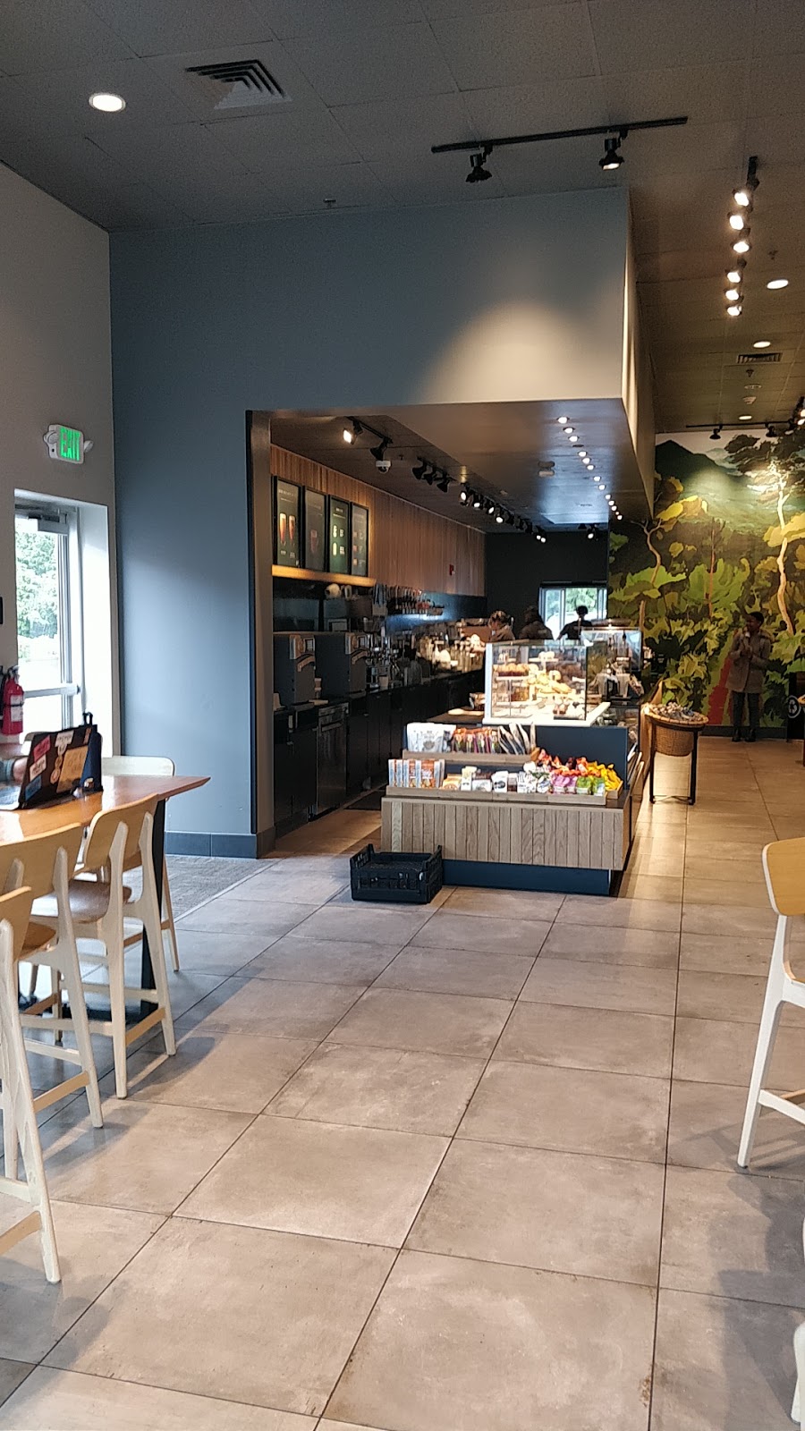 Starbucks | 34024 Hoyt Rd SW, Federal Way, WA 98023, USA | Phone: (253) 838-1023