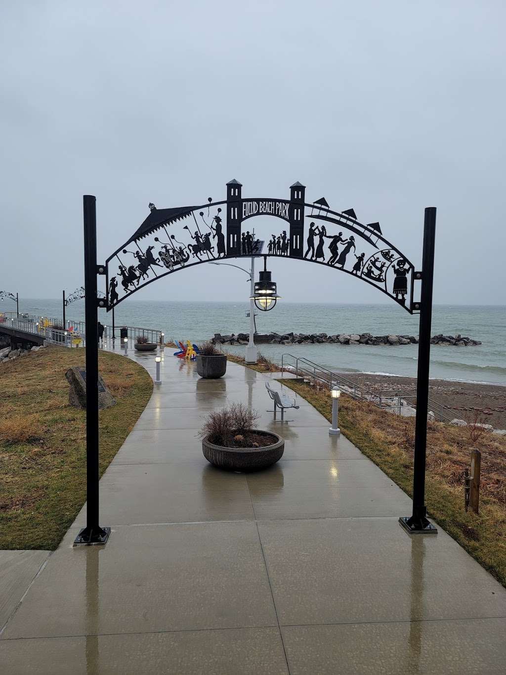 Euclid Beach Park | 16301 Lakeshore Blvd, Cleveland, OH 44110, USA | Phone: (216) 635-3200