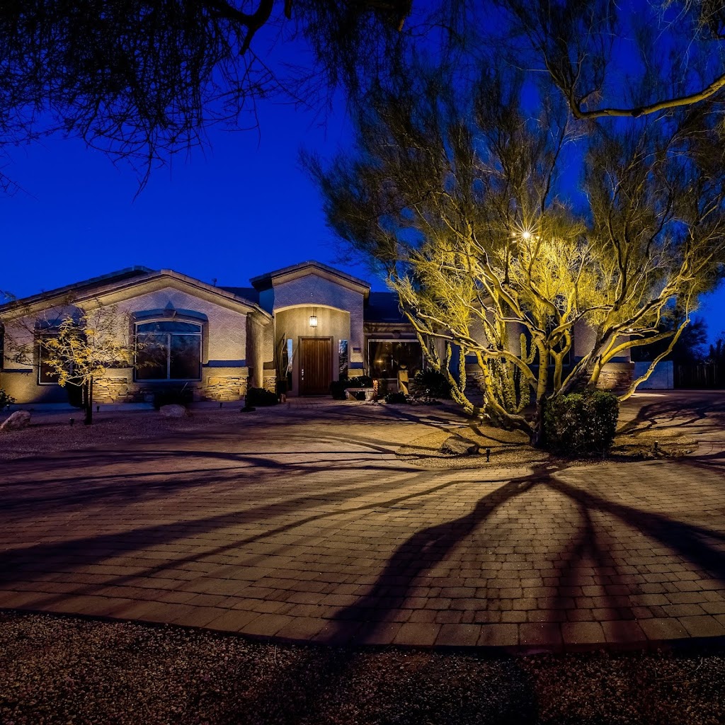 Refined Outdoor Lighting LLC | 2642 E Cloud Rd, Cave Creek, AZ 85331, USA | Phone: (480) 415-0305