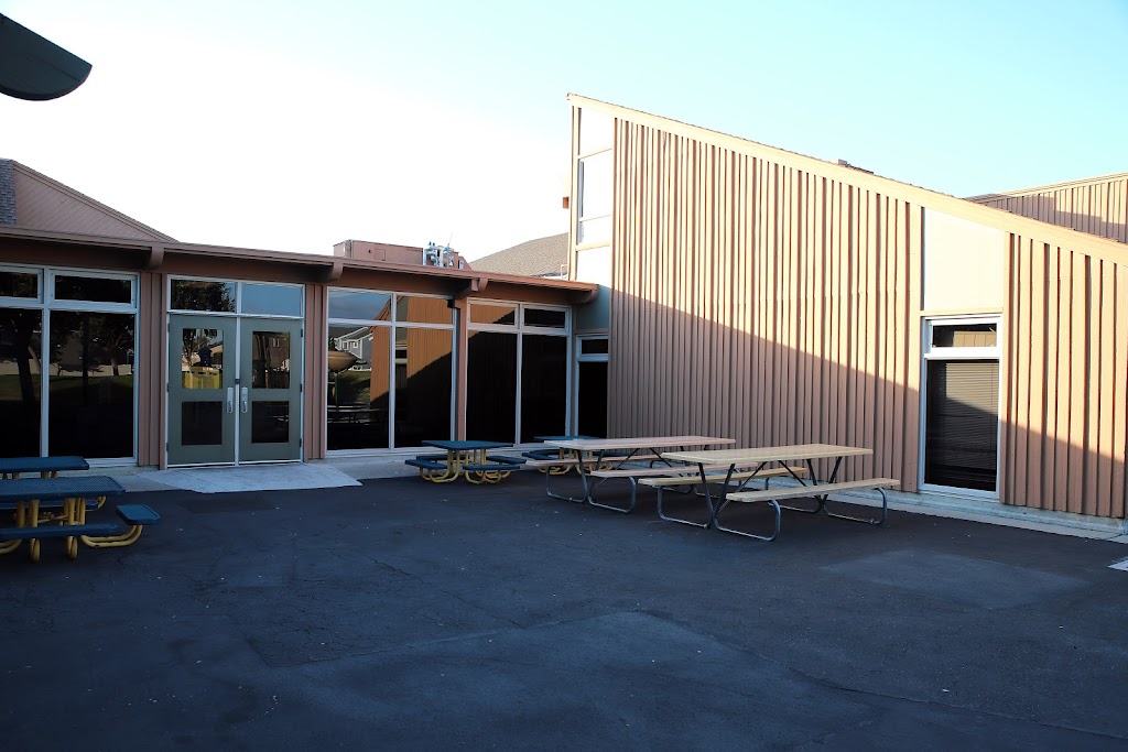 Greentree Elementary School | 4200 Manzanita St, Irvine, CA 92604, USA | Phone: (949) 936-5800