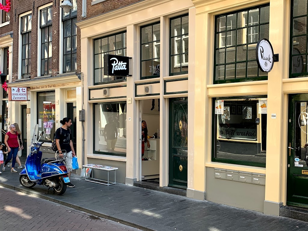 Patta | Zeedijk 68-70, 1012 BA Amsterdam, Netherlands | Phone: 020 331 8571