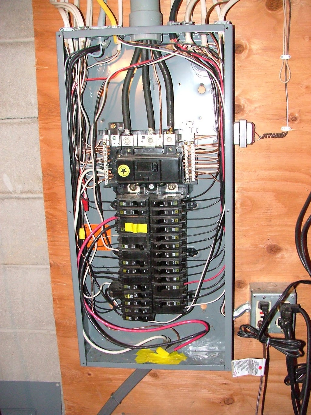 Geos Electrical Services | 17622 Mellow Ridge Dr, Spring, TX 77379, USA | Phone: (346) 372-2837