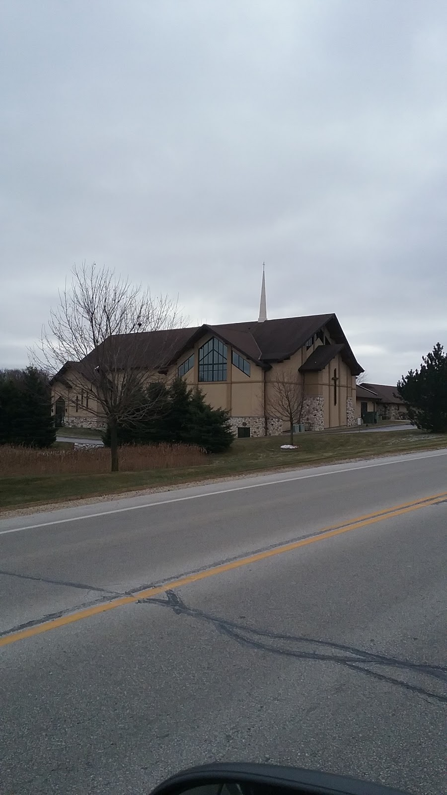 Divine Savior Lutheran Church | 3200 Co Rd K, Hartford, WI 53027, USA | Phone: (262) 673-5140