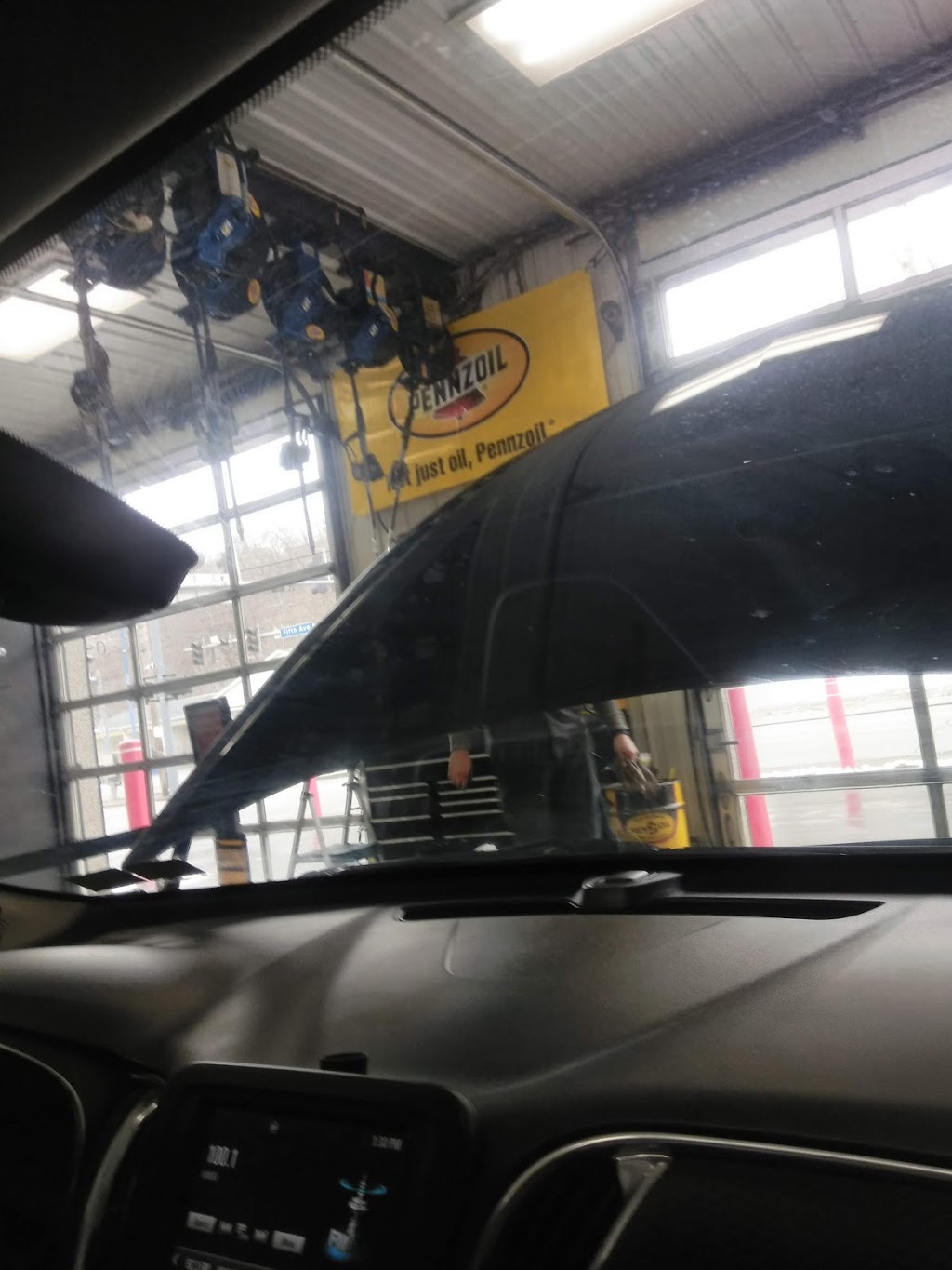 Pennzoil Tire Lube Express | 2500 5th Ave, McKeesport, PA 15132, USA | Phone: (412) 678-8221