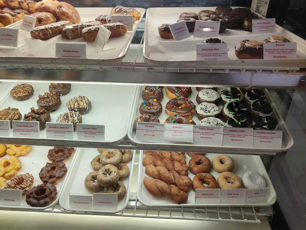 Yummy Donuts | 4355 Lovers Ln, Dallas, TX 75225, USA | Phone: (214) 520-7680