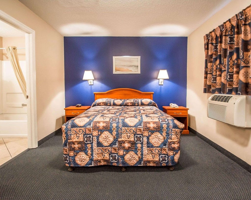 Suburban Extended Stay Hotel Airport | 6902 W Hillsborough Ave, Tampa, FL 33634 | Phone: (813) 886-7799