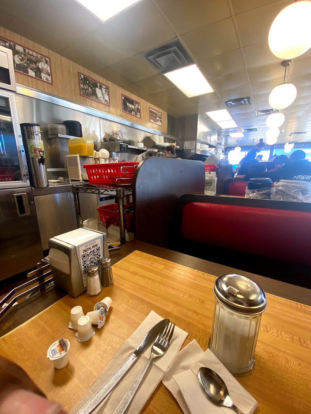 Waffle House | 5105 Plaza Dr, Hopewell, VA 23860, USA | Phone: (804) 452-0386