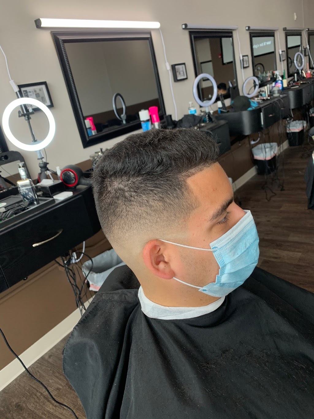 Barbers Corner Barbershop | 159 E Boughton Rd, Bolingbrook, IL 60440, USA | Phone: (630) 780-2174