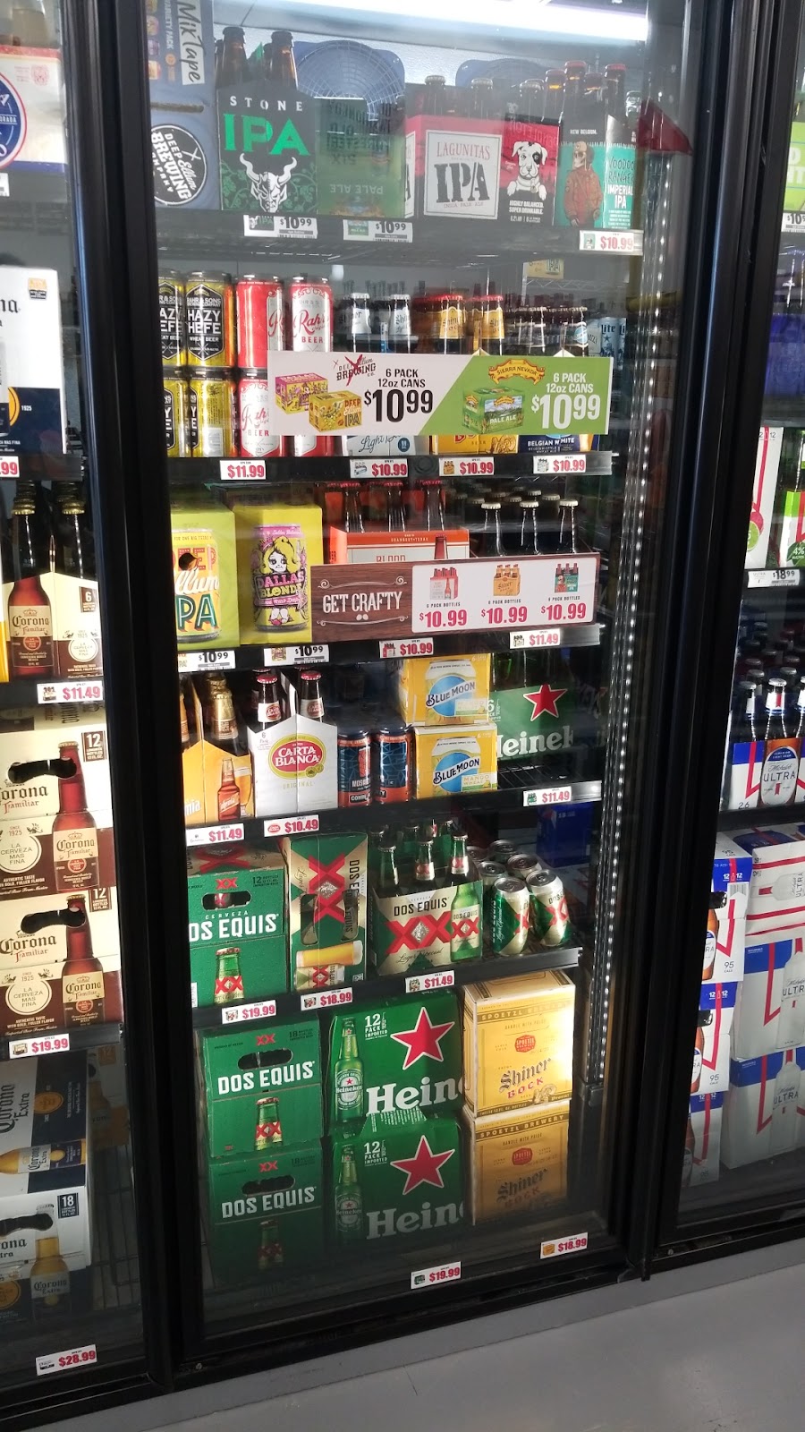 Lucky liquor | 5103 Azle Ave suit 600, Fort Worth, TX 76114, USA | Phone: (817) 862-7353