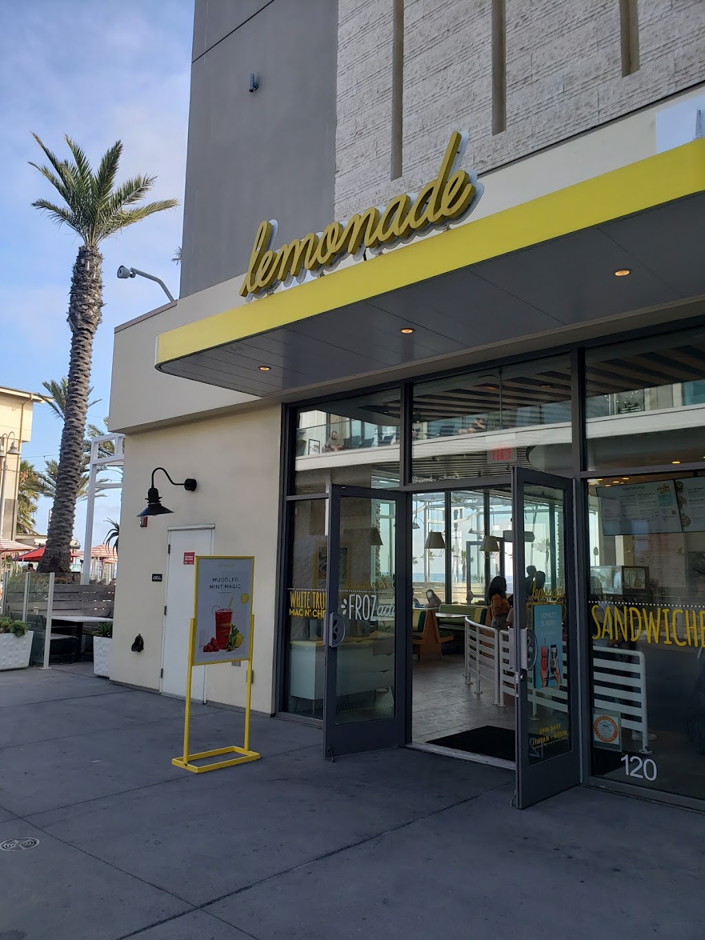 Lemonade Restaurant | 21016 Pacific Coast Hwy Suite D120 Suite D120, Huntington Beach, CA 92648 | Phone: (714) 604-1072