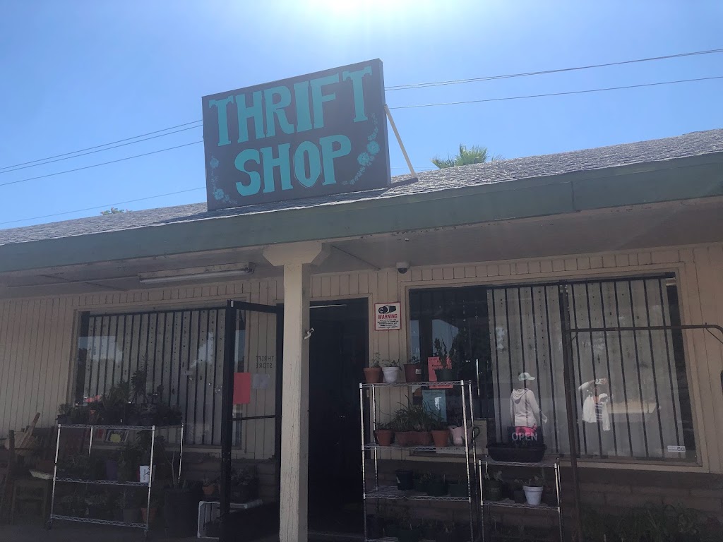 Pattys Friant Thrift Shop | 17112 N Friant Rd, Friant, CA 93626 | Phone: (559) 207-0984