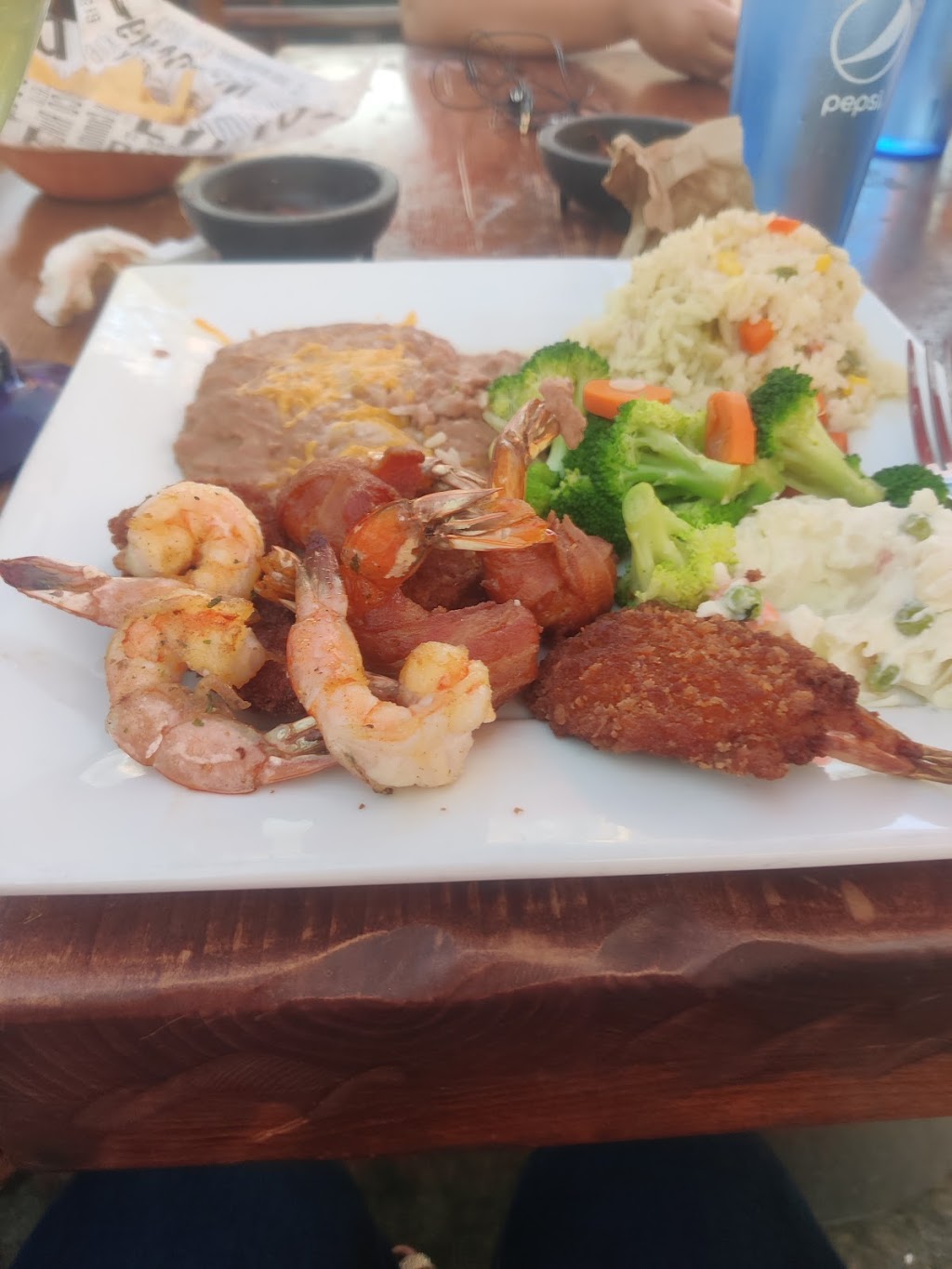 El Pescador | 4108 Florence Ave, Bell, CA 90201 | Phone: (323) 560-0490