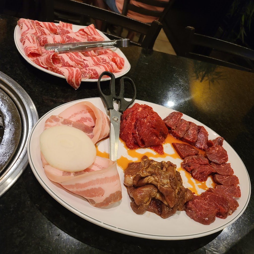 Chosun Korean BBQ | 12611 Metcalf Ave, Overland Park, KS 66213, USA | Phone: (913) 339-9644