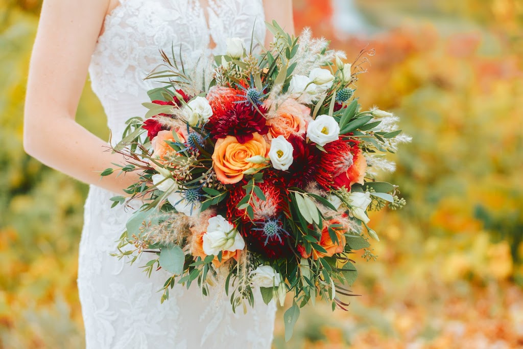 Lakeside Floral | 109 Wildwood Rd, Willernie, MN 55090, USA | Phone: (651) 770-0248