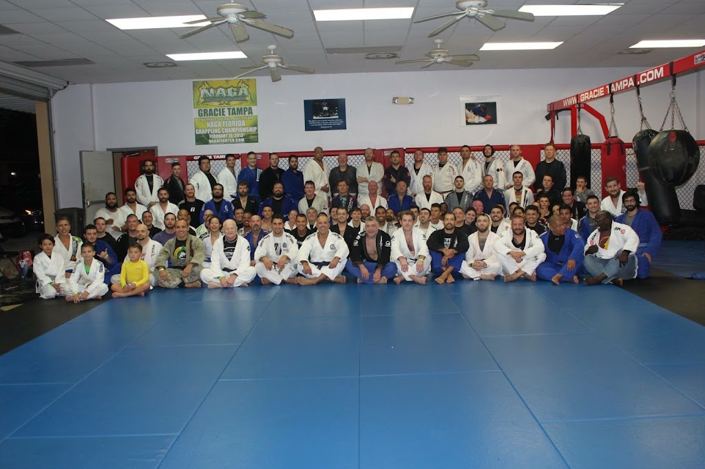 Gracie Tampa HQ - Jiu Jitsu and MMA | 18125 US-41, Lutz, FL 33549, USA | Phone: (813) 803-3528