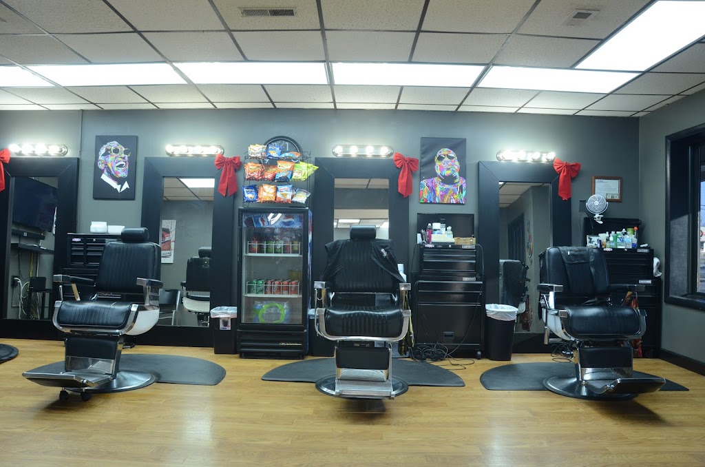 Luxury Looks Barber & Beauty | 10220 Lincoln Trail Ste B, Fairview Heights, IL 62208, USA | Phone: (618) 398-6250