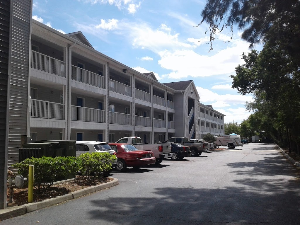 InTown Suites Extended Stay Clearwater FL | 2833 Roosevelt Blvd, Clearwater, FL 33760, USA | Phone: (727) 538-8892