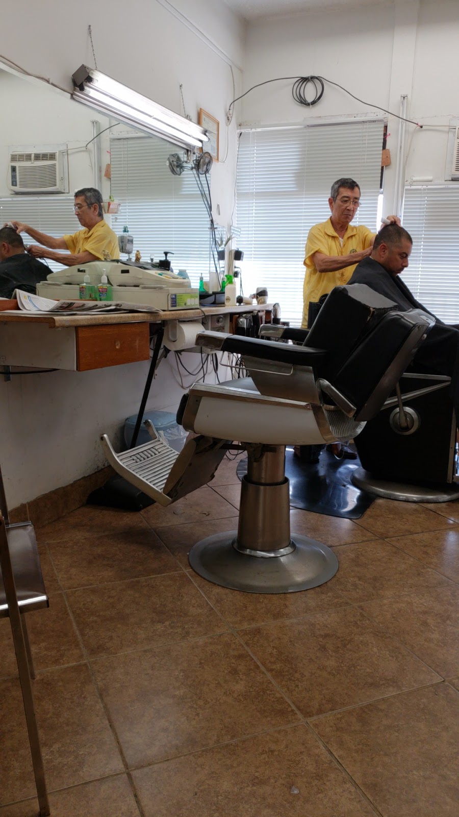 Lee Barber | 625 S Euclid St, Anaheim, CA 92802, USA | Phone: (714) 981-8077