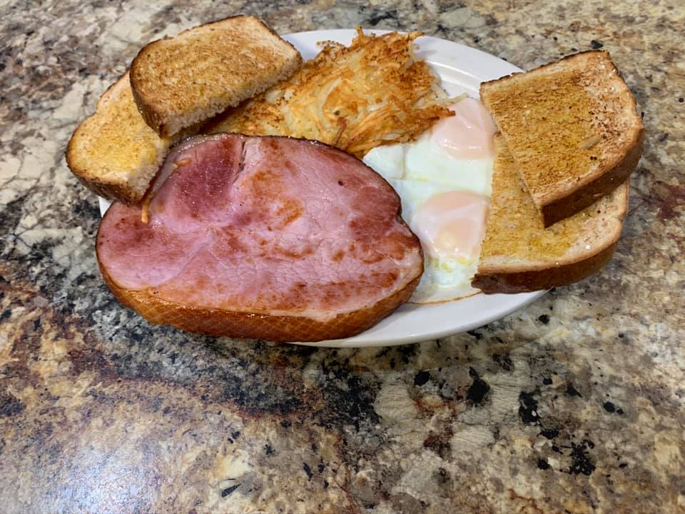 Pappys Cafe & Tavern | 13827 Round Lake Blvd NW, Andover, MN 55304, USA | Phone: (763) 427-4840