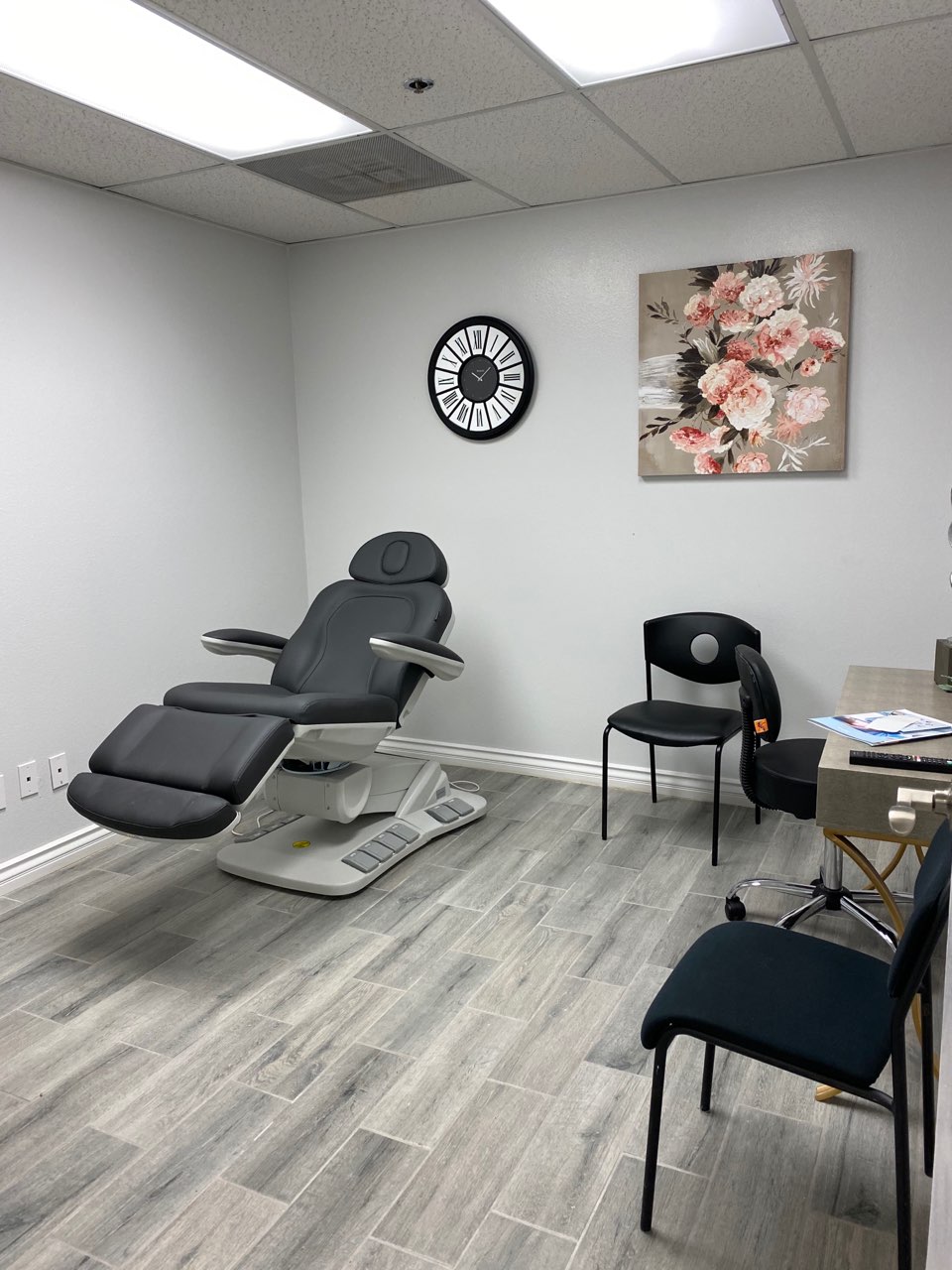 Lucerne Valley H Clinic | 32770 Old Woman Springs Rd A, Lucerne Valley, CA 92356, USA | Phone: (760) 625-0052