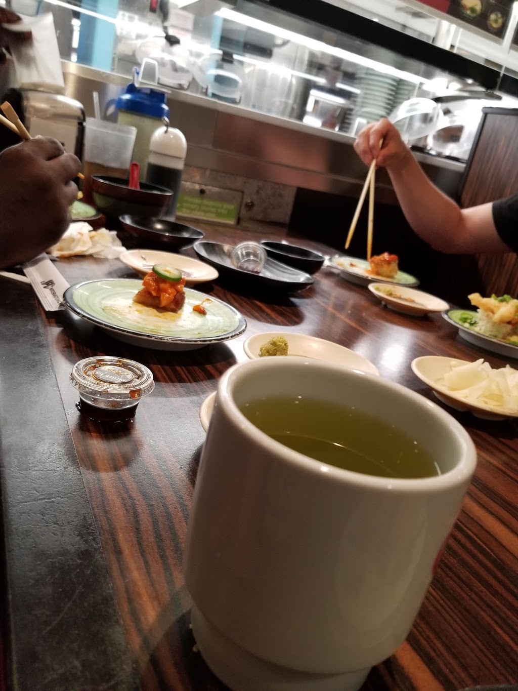 Kura Revolving Sushi Bar | 113061/2 South St #1, Cerritos, CA 90703 | Phone: (562) 403-1456