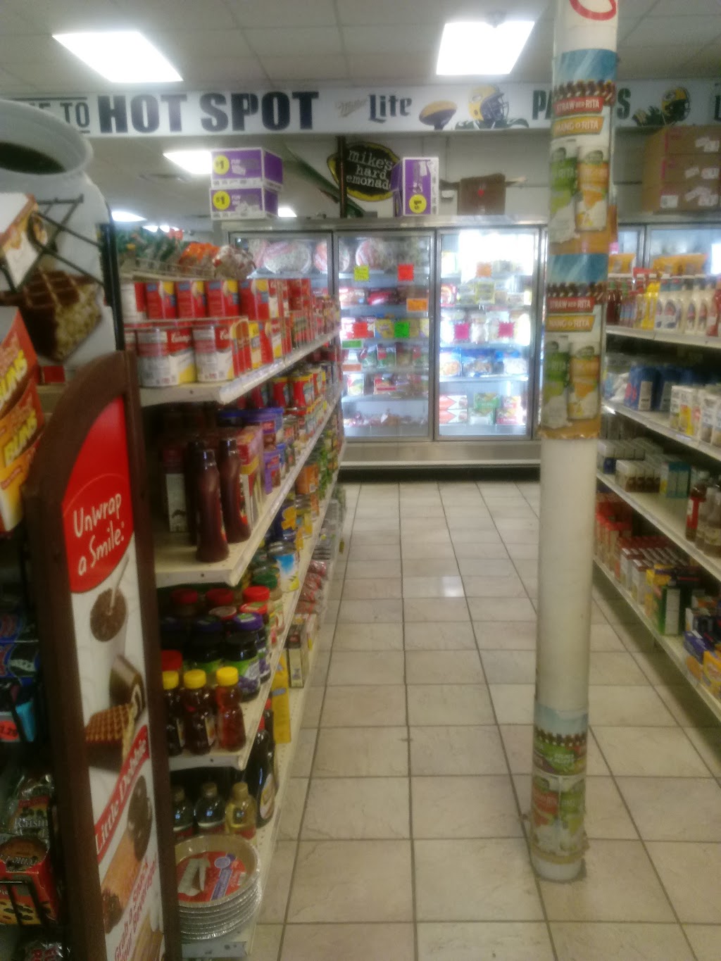 Hot Spot Supermarket LLC | 2643 W Atkinson Ave, Milwaukee, WI 53209, USA | Phone: (414) 873-5908