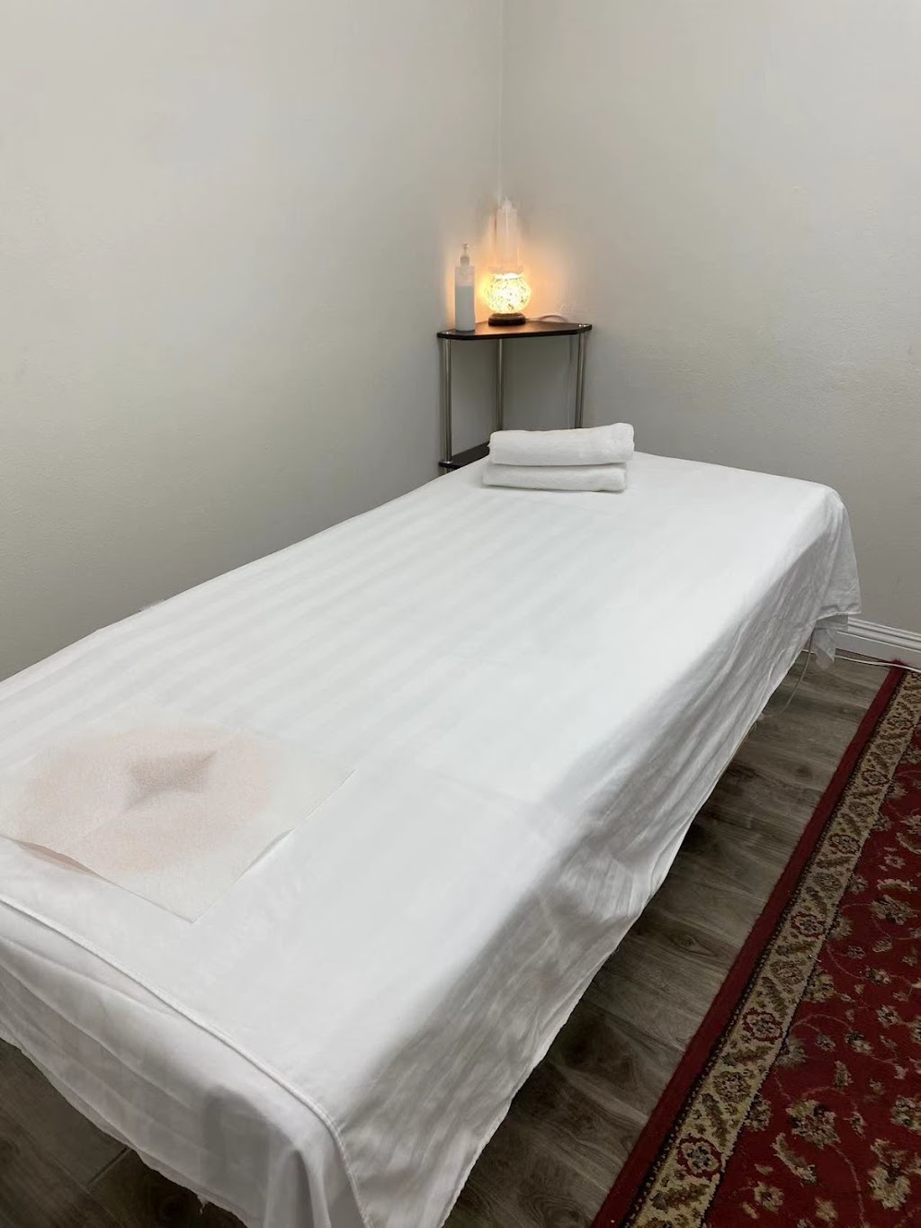 Lotus Asian Massage | 2724 N Waterman Ave J, San Bernardino, CA 92404, USA | Phone: (909) 881-0174