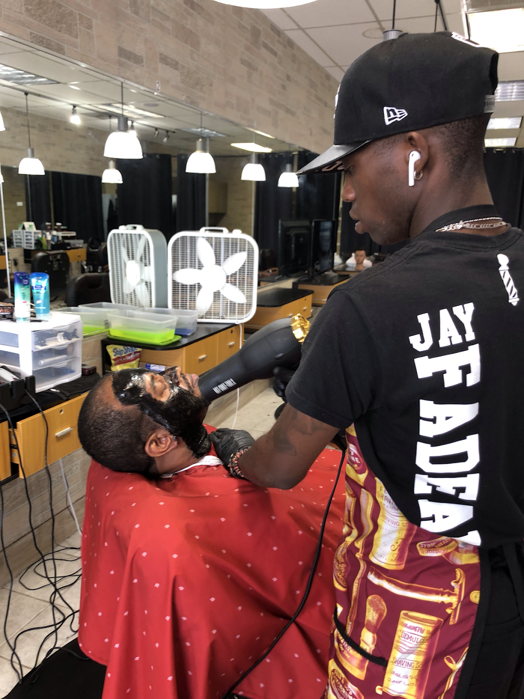 JOHN BENTLEY CUTS | 179 Maxham Rd, Austell, GA 30168, USA | Phone: (404) 403-2239