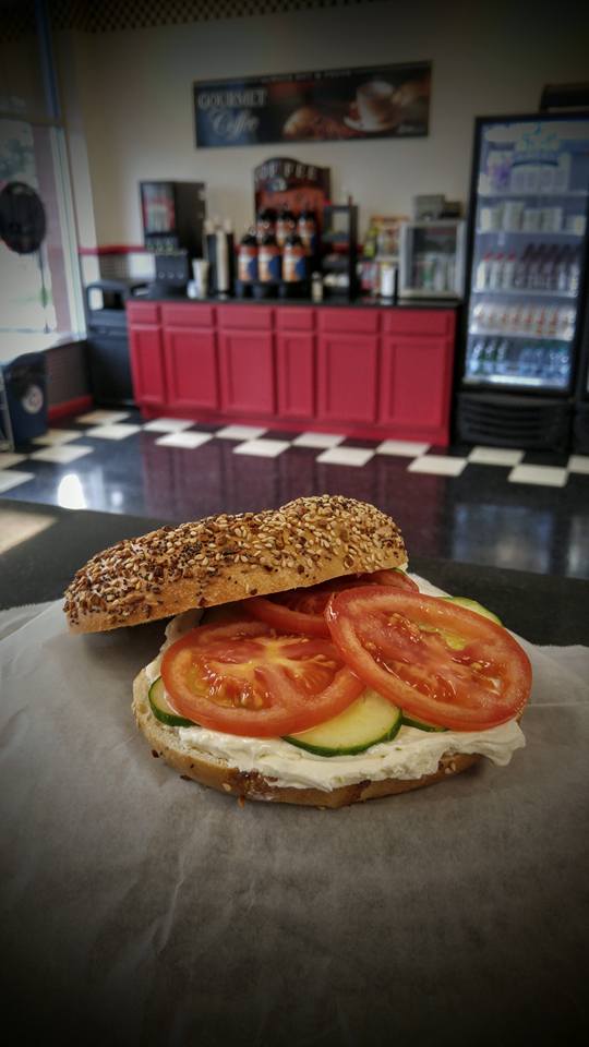 All Star Bagel Manasquan | 95 Atlantic Ave, Manasquan, NJ 08736, USA | Phone: (732) 800-3200