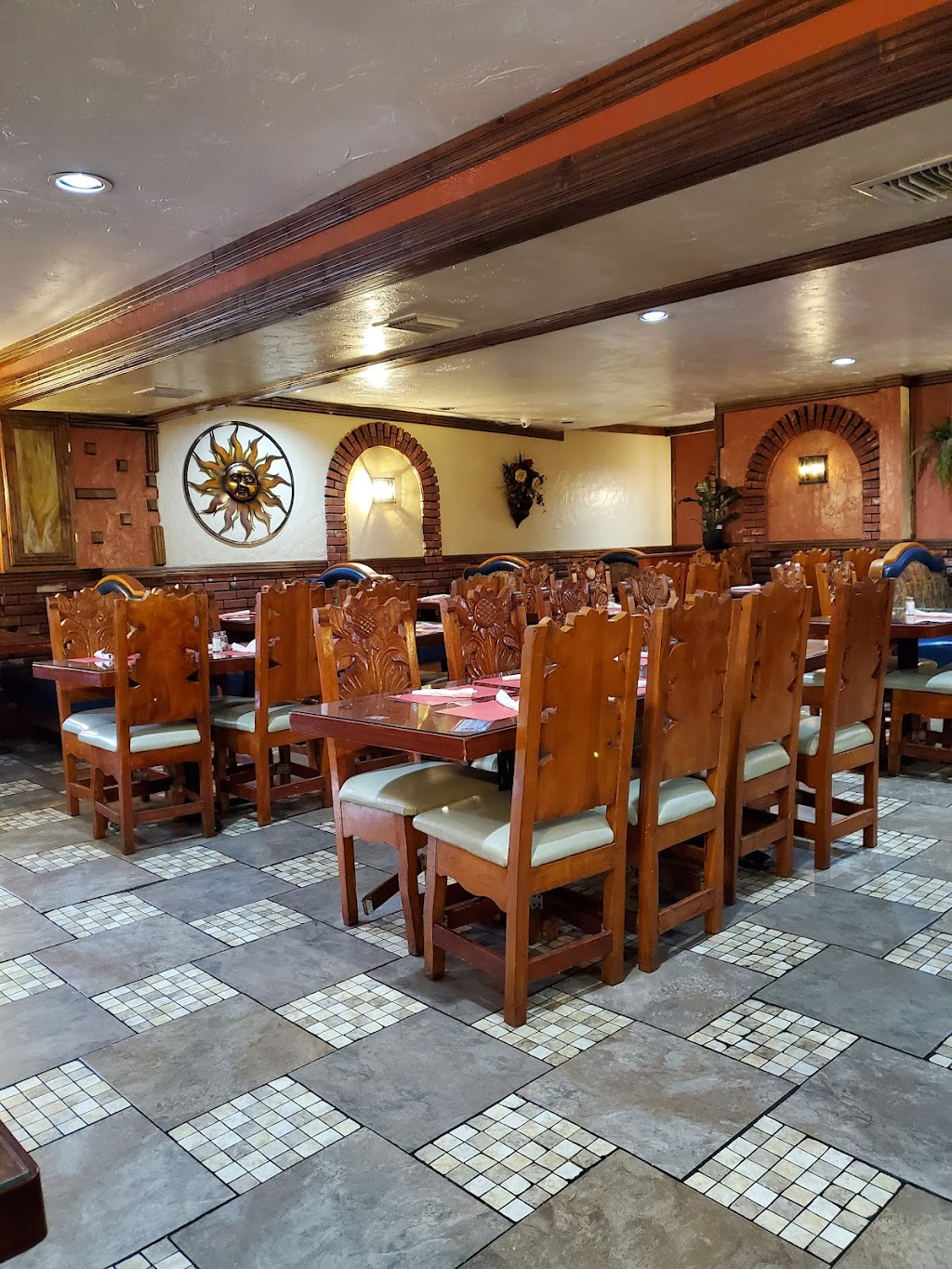 Letys Mexican Restaurant | 3408 Douglas Ave, Racine, WI 53402, USA | Phone: (262) 770-3139