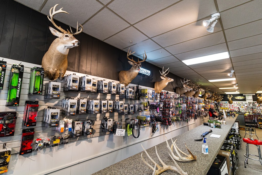Barretts Bowhunting | 257 E 14th St, Elmira Heights, NY 14903, USA | Phone: (607) 733-7773