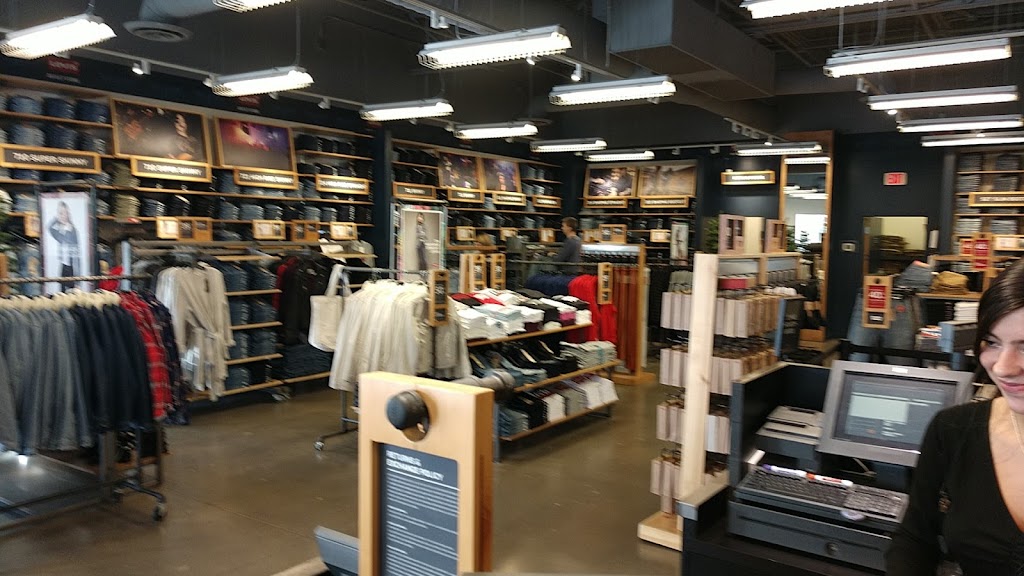 Levi’s Outlet Store | 4250 W Anthem Way #700, Phoenix, AZ 85086, USA | Phone: (623) 465-7082