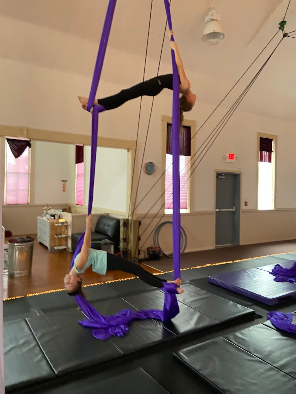 Oregon Aerial Arts Academy | 300 E Main St, Molalla, OR 97038, USA | Phone: (503) 421-5286