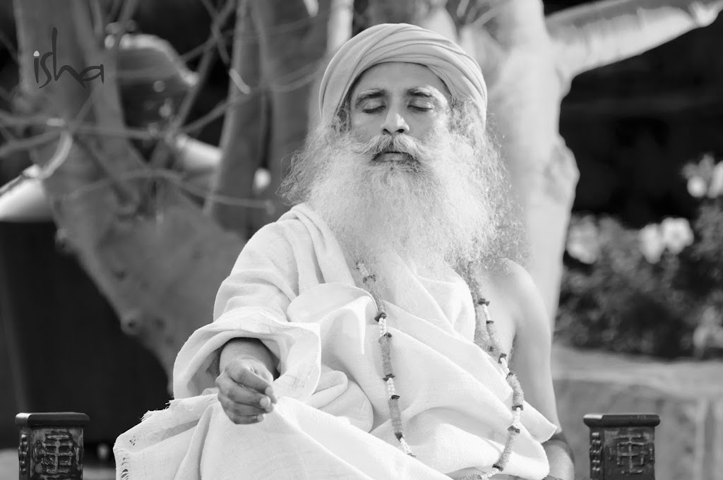 Hatha yoga kula | 4 Lawrence Ct, Hillsborough Township, NJ 08844, USA | Phone: (908) 262-7144